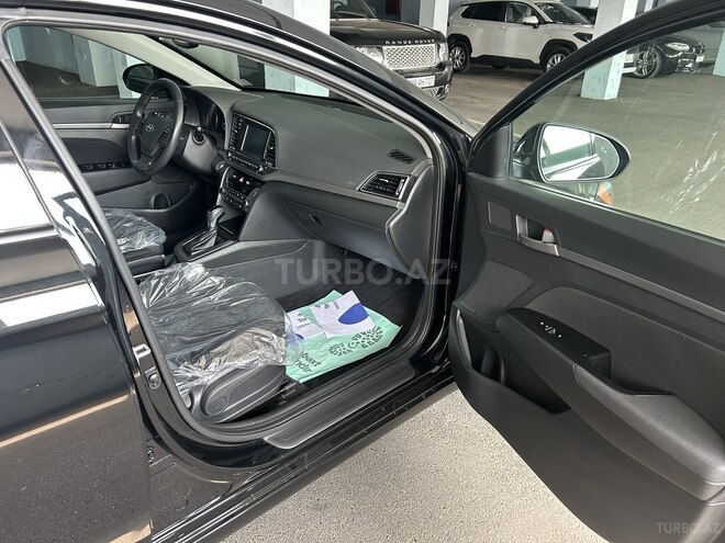 Hyundai Elantra 2017, 104,000 km - 2.0 л - Bakı