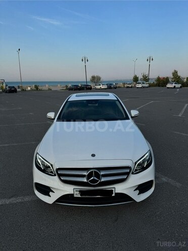 Mercedes E 220 d 2018, 111,462 km - 2.0 l - Bakı