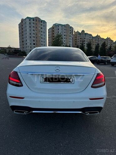 Mercedes E 220 d 2018, 111,462 km - 2.0 l - Bakı