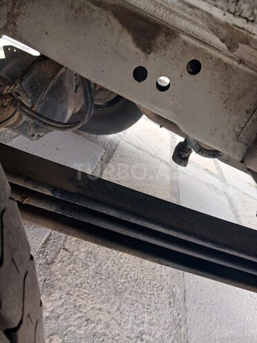 Ford Transit-16