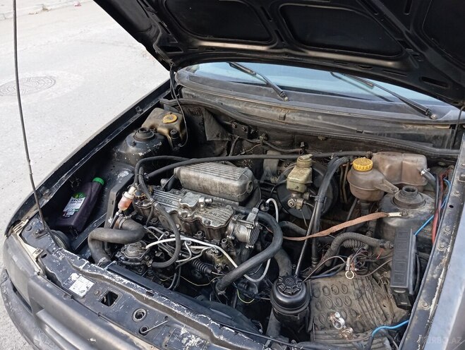 Opel Astra 1992, 250,000 km - 1.7 л - Gəncə