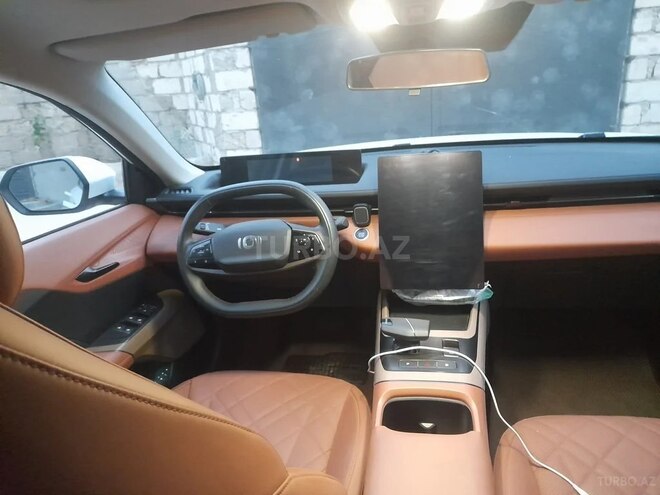 Changan  2024, 27,500 km - 1.5 l - Bakı