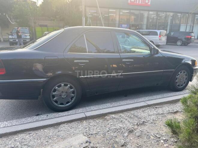 Mercedes C 230 1999, 490,000 km - 2.3 l - Bakı