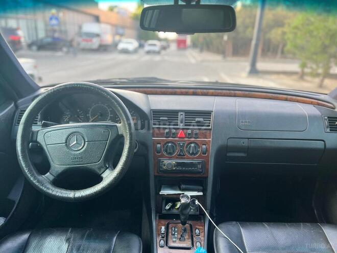 Mercedes C 230 1999, 490,000 km - 2.3 l - Bakı