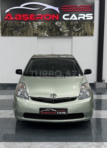Toyota Prius-2