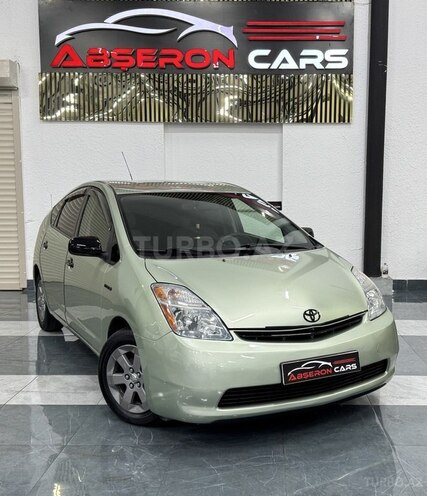Toyota Prius-5