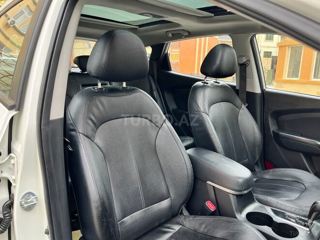 Hyundai ix35 2012, 183,000 km - 2.4 l - Bakı