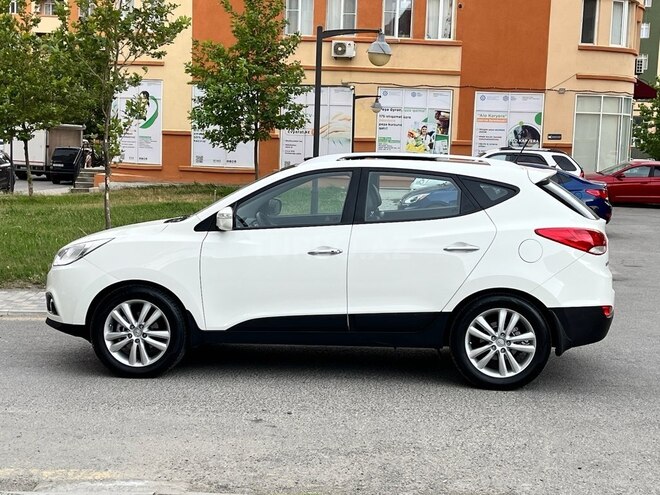 Hyundai ix35 2012, 183,000 km - 2.4 l - Bakı