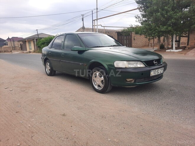 Opel Vectra 1996, 254,200 km - 1.6 l - Bakı