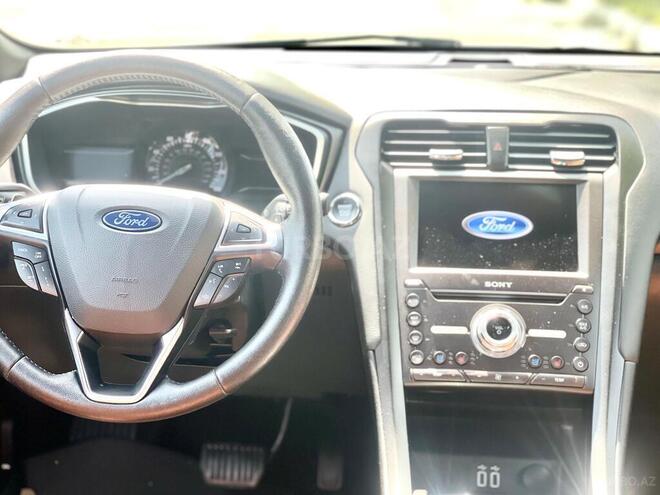 Ford Fusion (North America) 2019, 73,000 km - 2.0 л - Bakı