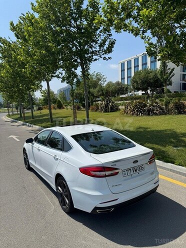 Ford Fusion (North America) 2019, 73,000 km - 2.0 л - Bakı