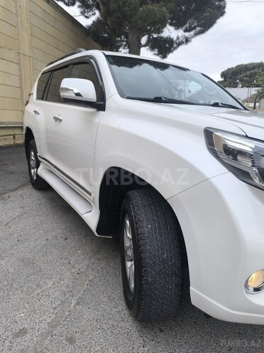 Toyota Land Cruiser Prado 2010, 200,000 km - 2.7 л - Bakı
