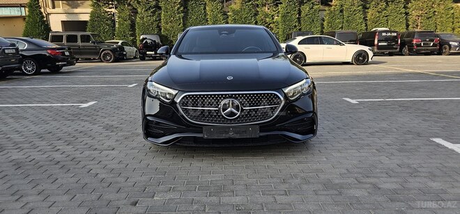 Mercedes E 220 d-1