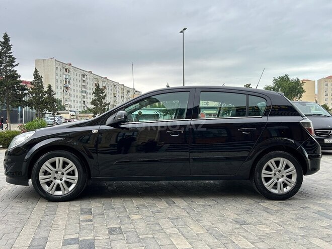 Opel Astra 2009, 236,780 km - 1.4 l - Sumqayıt