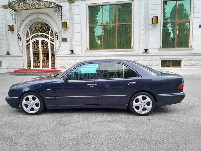 Mercedes E 240 1998, 235,860 km - 2.4 l - Bakı