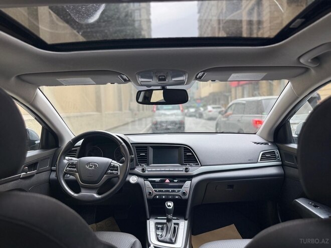 Hyundai Elantra 2017, 90,123 km - 2.0 л - Bakı