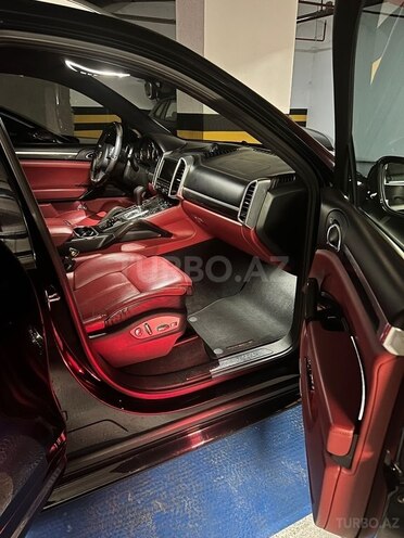 Porsche Cayenne Turbo S 2013, 120,000 km - 4.8 l - Bakı