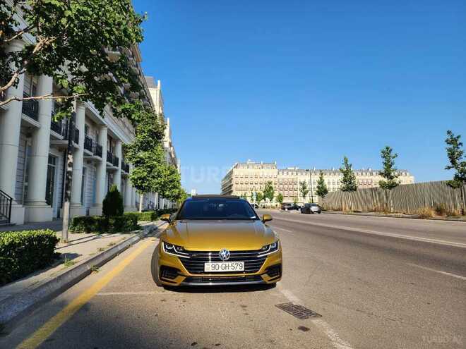 Volkswagen Arteon 2018, 76,000 km - 1.5 l - Bakı