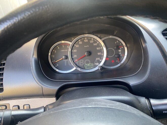 Mitsubishi L200 2010, 247,000 km - 2.5 l - Bakı