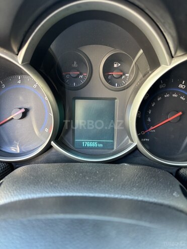 Chevrolet Cruze 2015, 180,000 km - 1.4 l - Gəncə