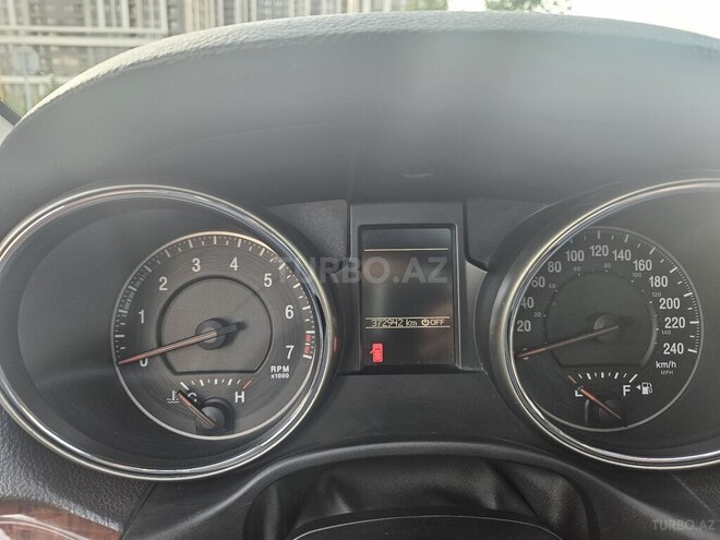 Jeep Grand Cherokee 2011, 372,942 km - 3.6 л - Bakı
