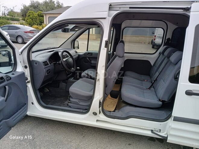 Ford Tourneo Connect 2009, 260,524 km - 1.8 л - Bakı