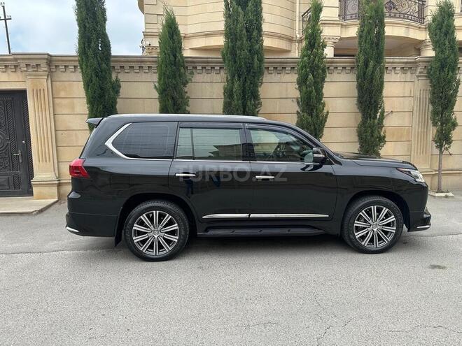 Lexus LX 570 2017, 111,500 km - 5.7 l - Bakı