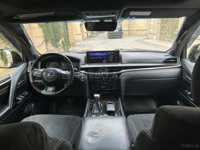 Lexus LX 570 2017, 111,500 km - 5.7 l - Bakı