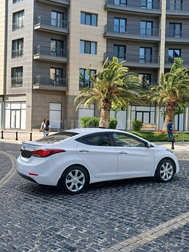 Hyundai Elantra 2013, 147,364 km - 1.8 l - Bakı