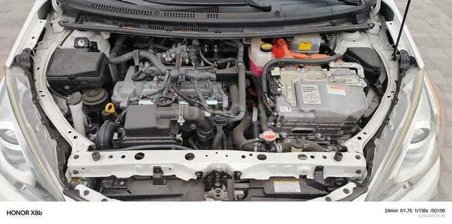 Toyota Prius C 2015, 216,205 km - 1.5 л - Sumqayıt