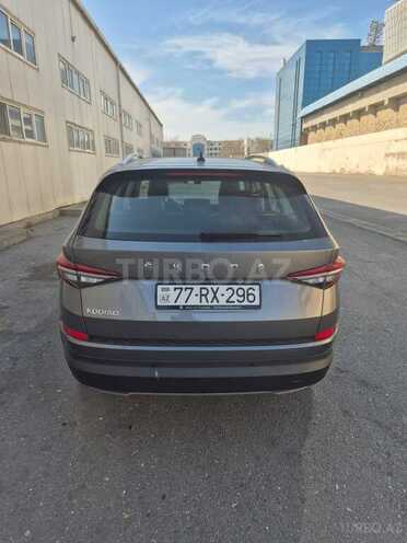 Skoda Kodiaq 2023, 9,500 km - 1.4 л - Bakı