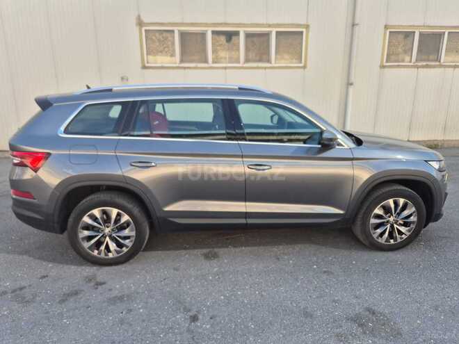 Skoda Kodiaq 2023, 9,500 km - 1.4 л - Bakı