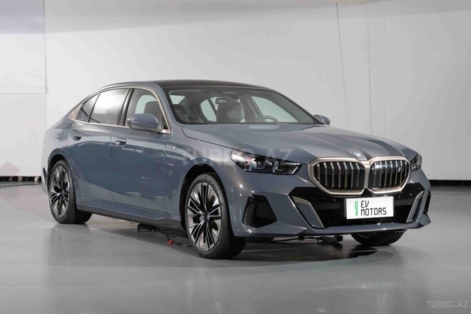 BMW i5-4