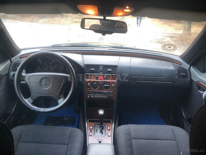 Mercedes C 220 1996, 259,000 km - 2.2 л - Bakı