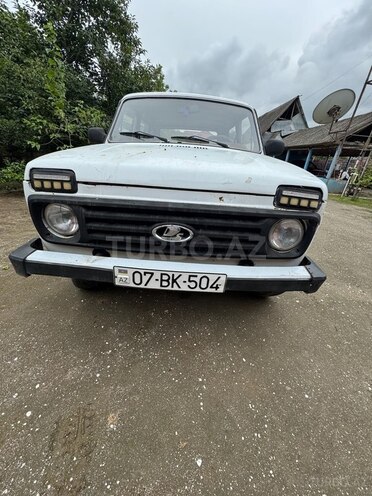 LADA (VAZ) Niva 1998, 280,000 km - 1.7 l - Astara