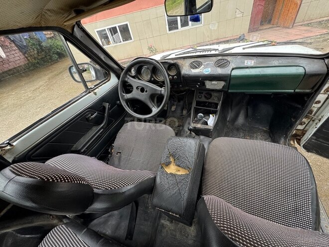 LADA (VAZ) Niva 1998, 280,000 km - 1.7 l - Astara
