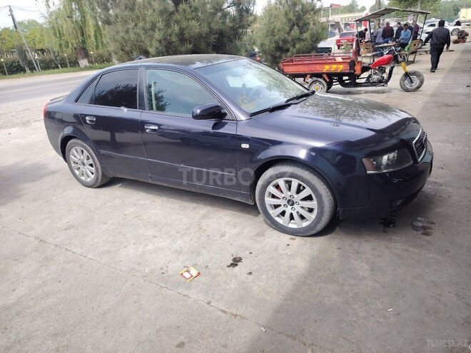 Audi A4 2003, 580,000 km - 1.8 л - Xaçmaz
