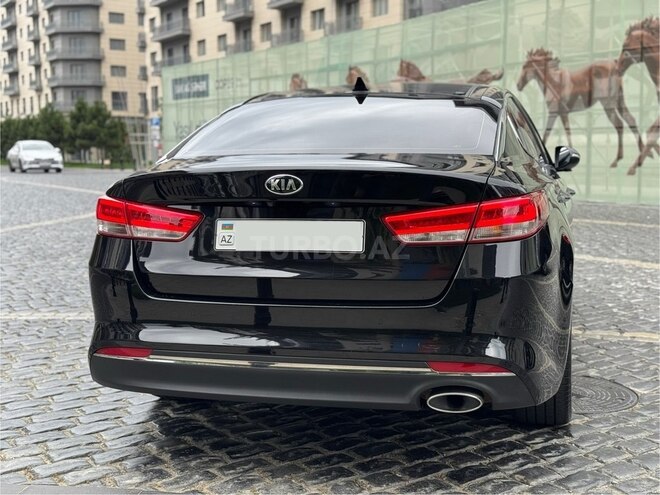 Kia K5-7