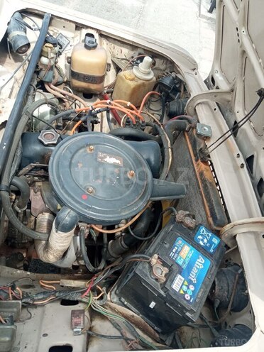 LADA (VAZ) 2106 1990, 95,000 km - 1.6 l - Ucar