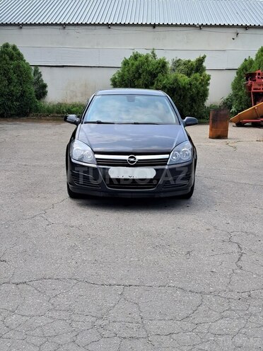 Opel Astra 2009, 207,800 km - 1.4 l - Şəki