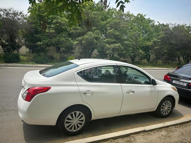 Nissan Versa 2011, 375,000 km - 1.8 l - Bakı
