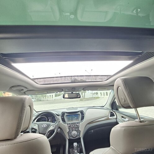 Hyundai Santa Fe-14