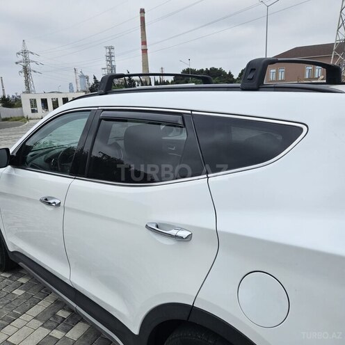 Hyundai Santa Fe-11
