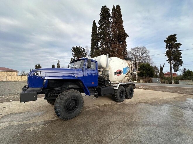 Ural 4320-9
