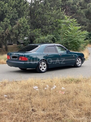 Mercedes E 240 1997, 212,151 km - 2.4 l - Bakı