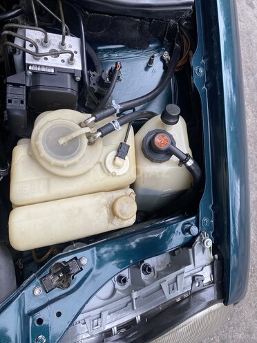 Mercedes E 240 1997, 212,151 km - 2.4 l - Bakı
