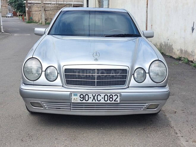 Mercedes E 200 1997, 313,500 km - 2.0 l - Gəncə