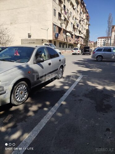Nissan Sunny 2002, 331,033 km - 1.6 l - Bakı