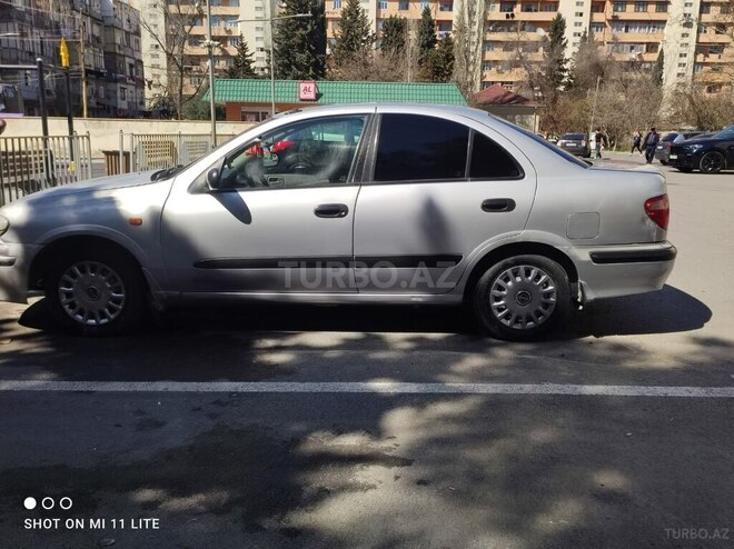 Nissan Sunny 2002, 331,033 km - 1.6 l - Bakı