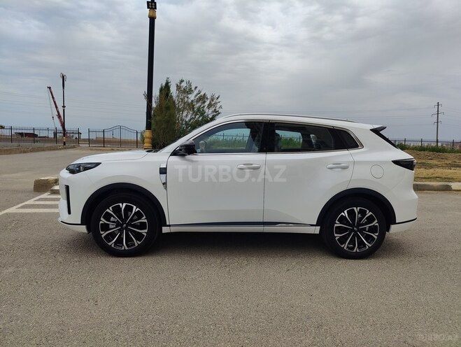 Changan Qiyuan Q05-2